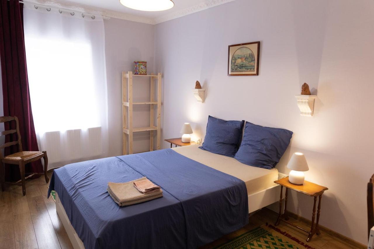Nomad Sud Studios In Town Center Cahul Ngoại thất bức ảnh